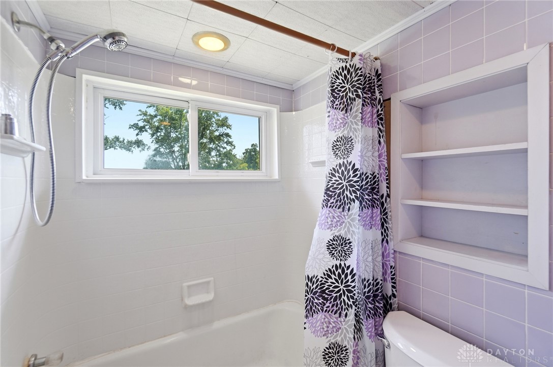 7550 Dog Leg Road Dayton, OH 45414 - Photo 19 of 39 Gallery Image 19