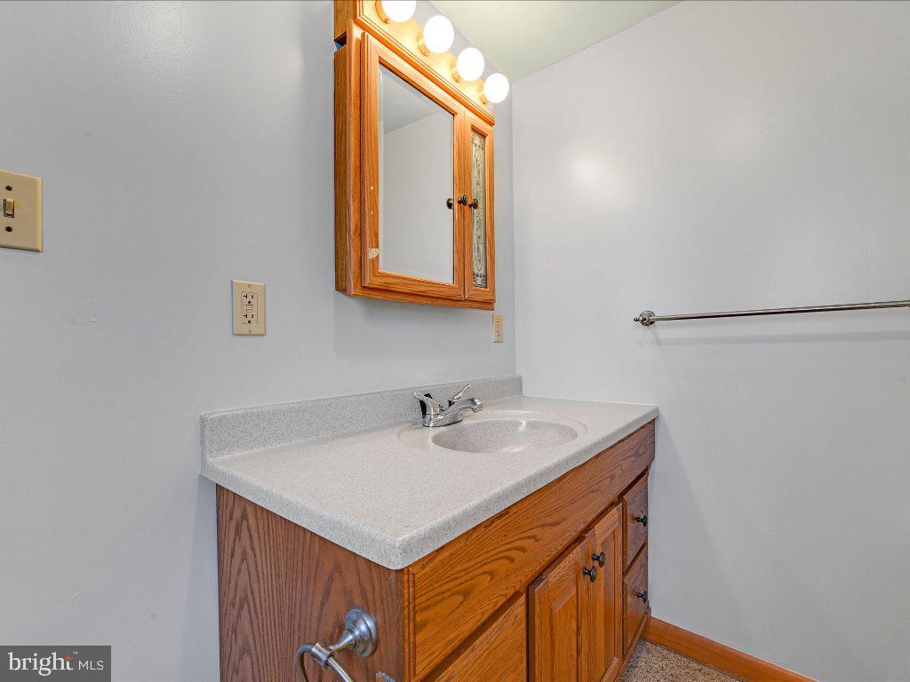 380 Cassel Road Manchester, PA 17345 - Photo 19 of 39 Gallery Image 19