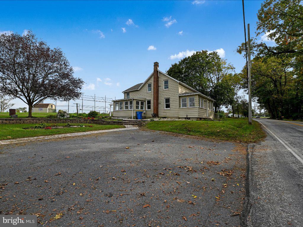 380 Cassel Road Manchester, PA 17345 - Photo 4 of 39 Gallery Image 4