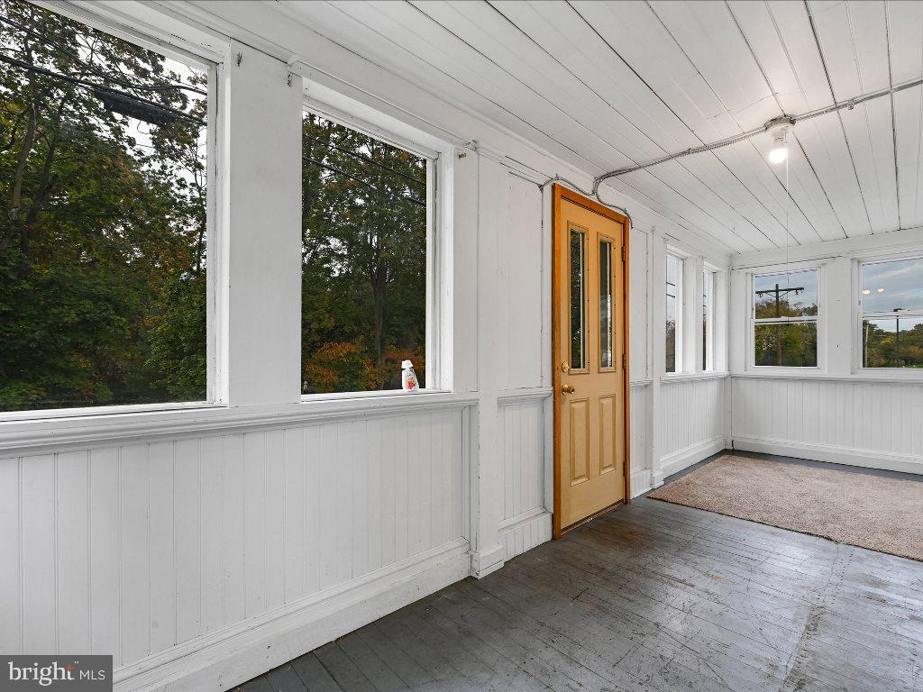 380 Cassel Road Manchester, PA 17345 - Photo 8 of 39 Gallery Image 8