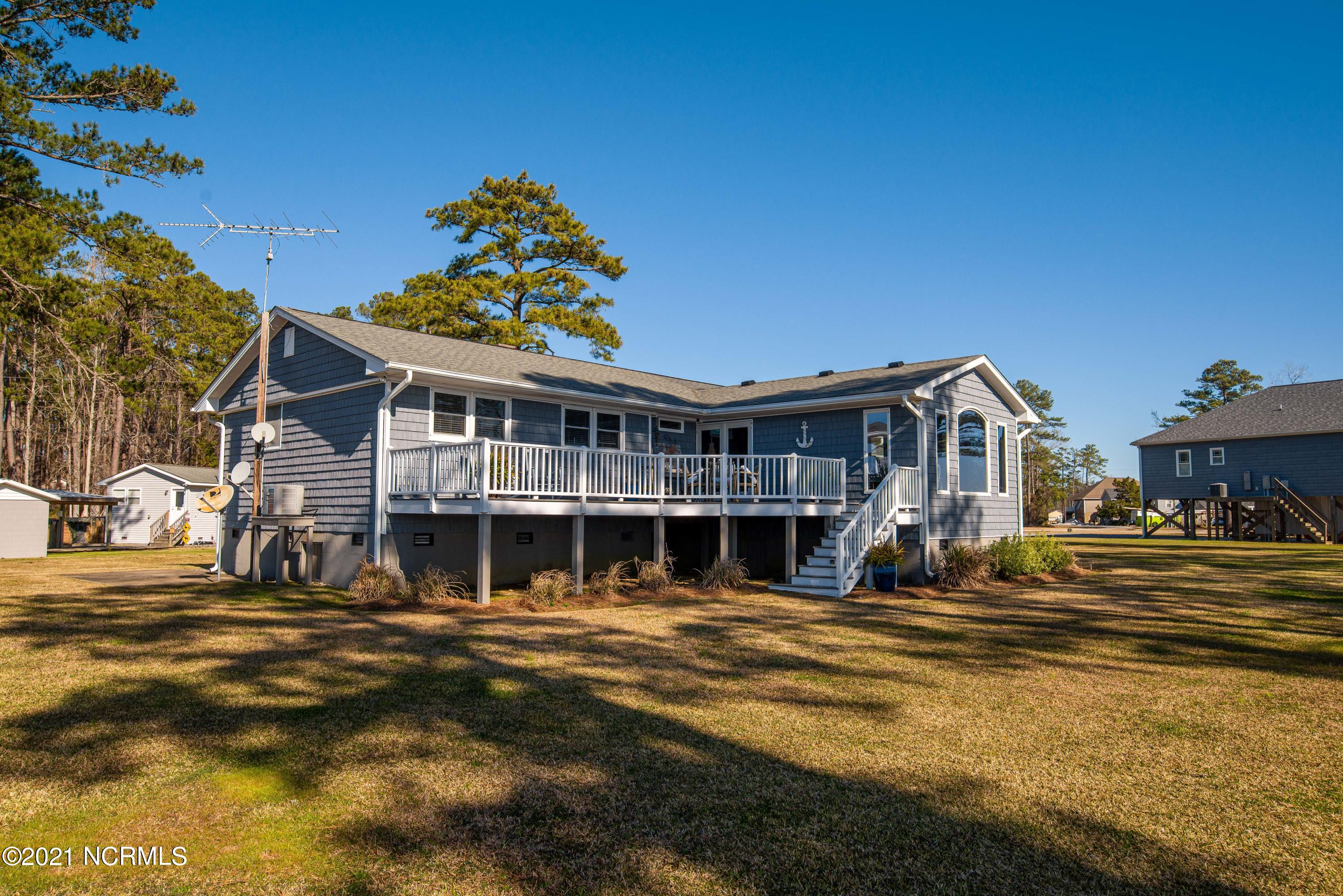 747 Harper Road Bayboro, NC 28515 - Photo 7 of 85 747 Harper Road-3