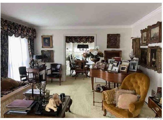 491 Colonial Road Grosse Pointe Woods, MI 48236 - Photo 11 of 38