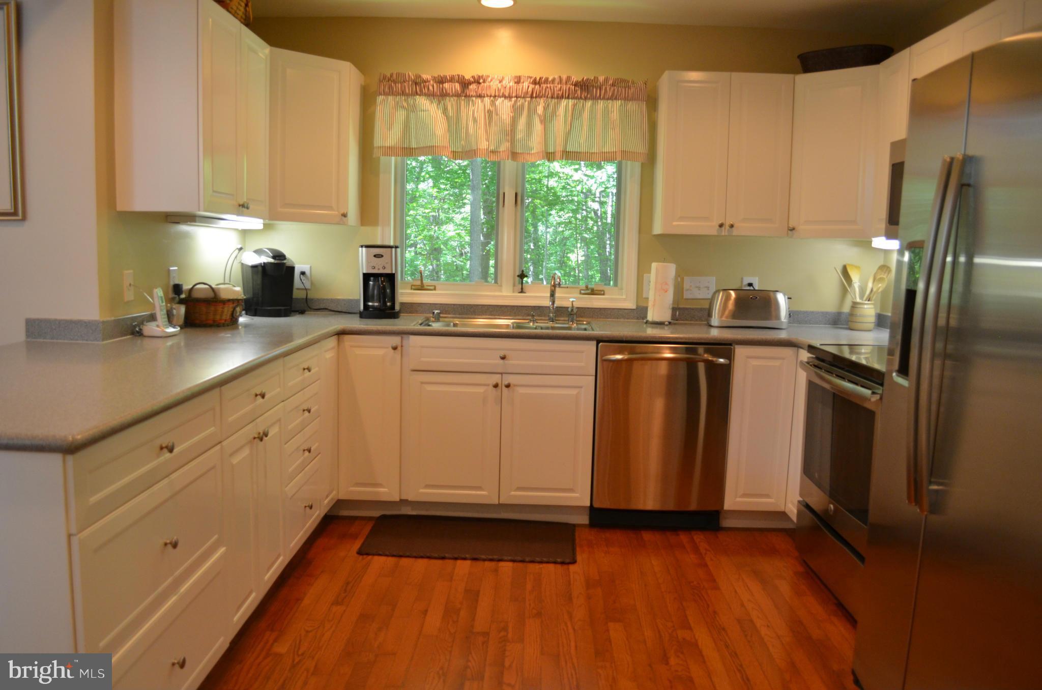 2824 Fennel Road Edgewater, MD 21037 - Photo 2 of 28 Kitchen