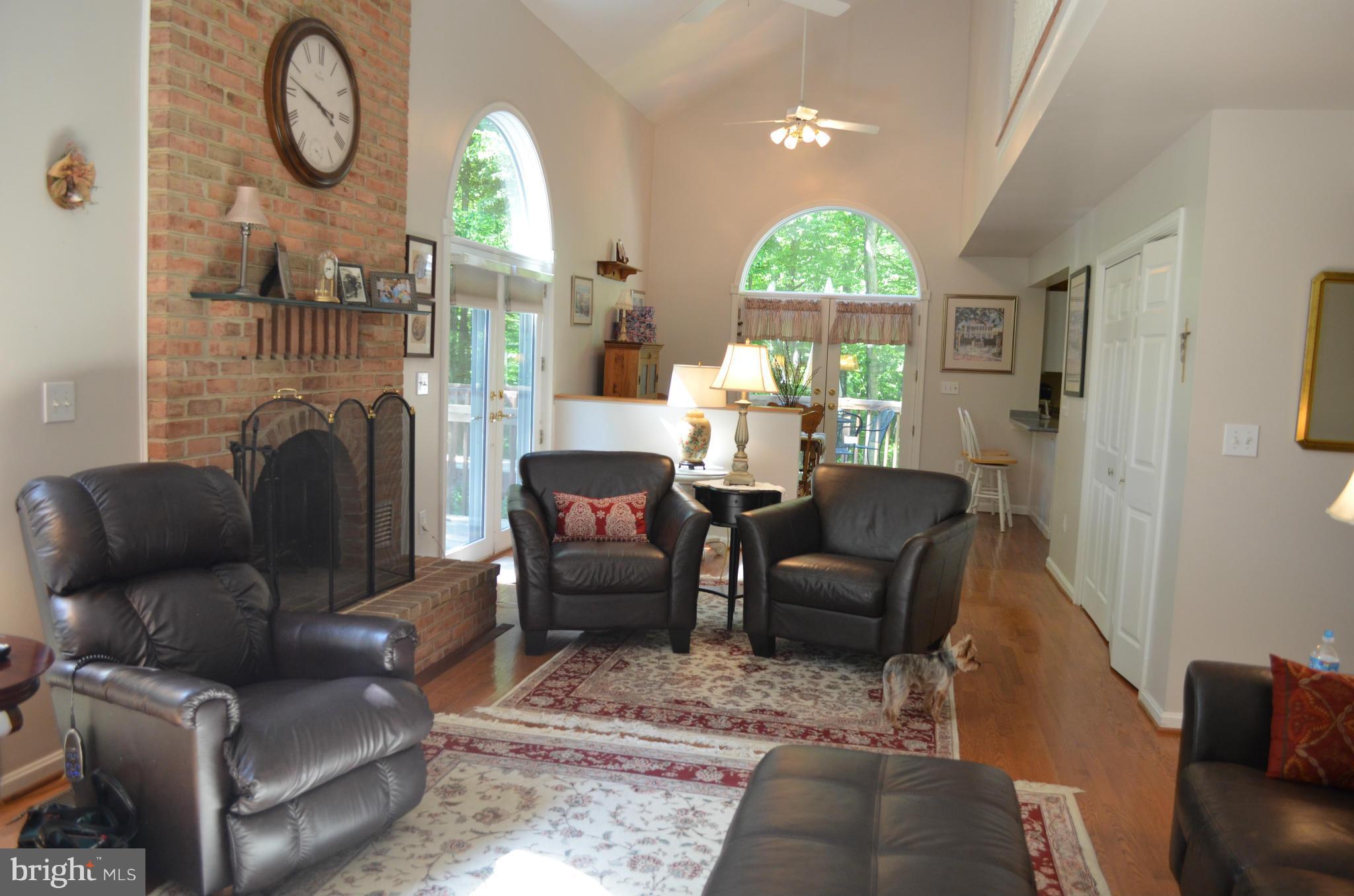 2824 Fennel Road Edgewater, MD 21037 - Photo 12 of 28 Family Room