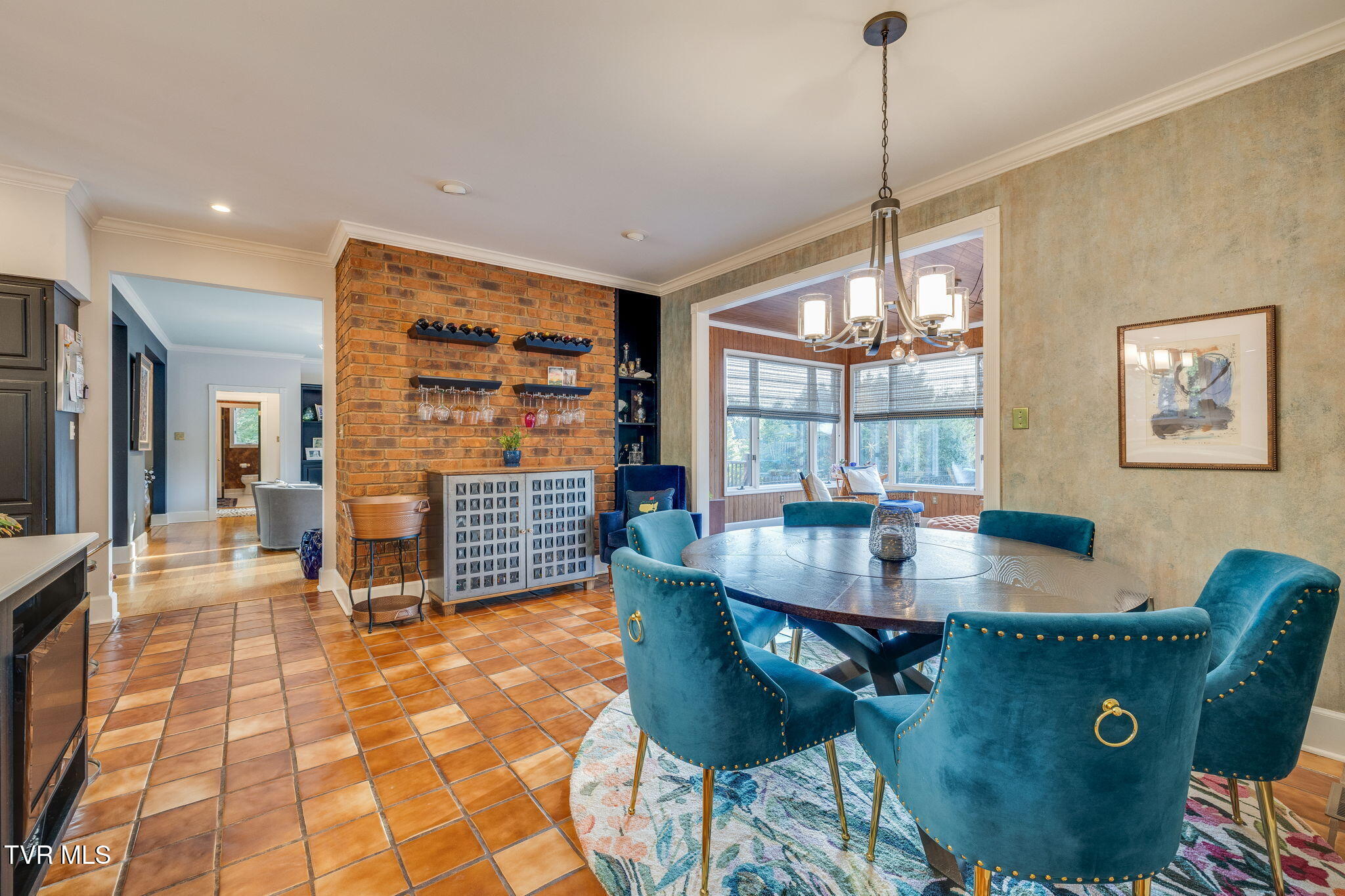 704 Chippendale Road Kingsport, TN 37660 - Photo 23 of 95 017