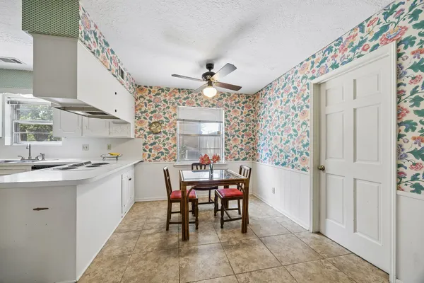 $775,000 | 14602 Cindywood Drive, Houston, TX 77079