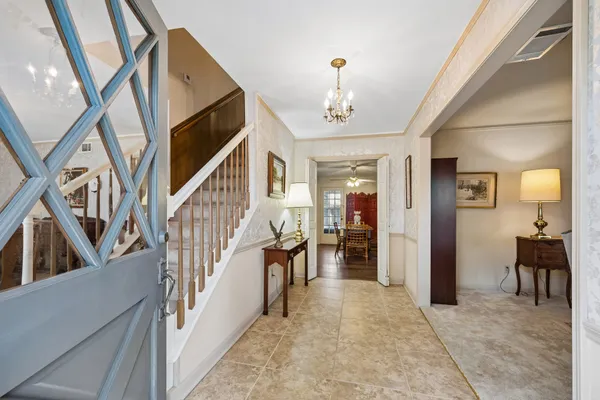 $775,000 | 14602 Cindywood Drive, Houston, TX 77079