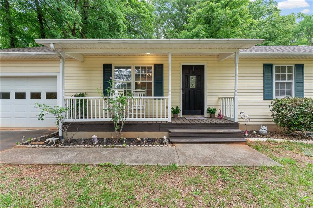 793 Sain Road Mocksville, NC 27028 - Photo 5 of 47