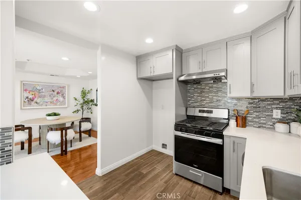 $3,500 | 335 South Sierra Madre Boulevard, Pasadena, CA 91107