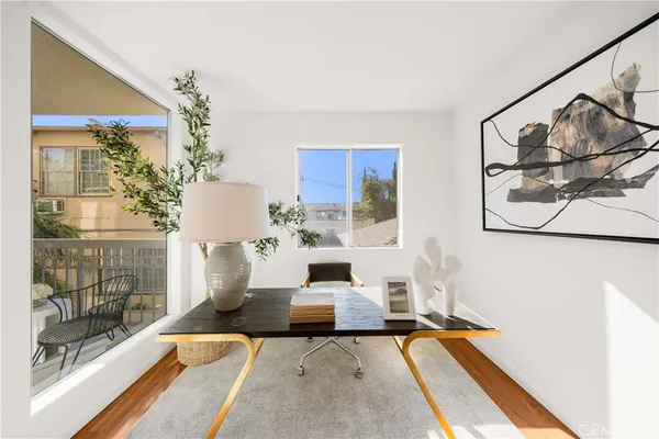 $3,500 | 335 South Sierra Madre Boulevard, Pasadena, CA 91107