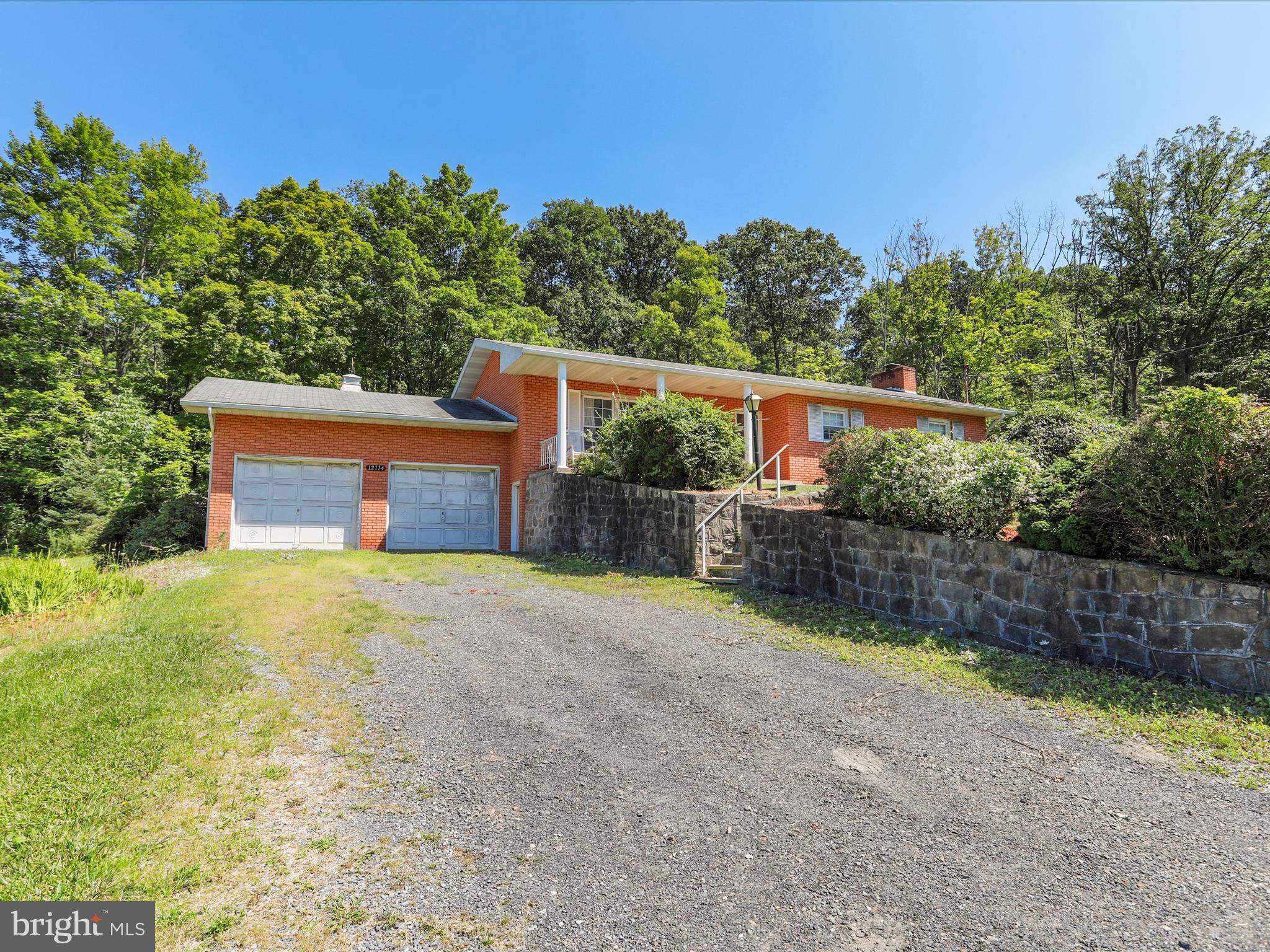 12114 Vale Summit Road Southwest Frostburg, MD 21532 - Photo 2 of 35