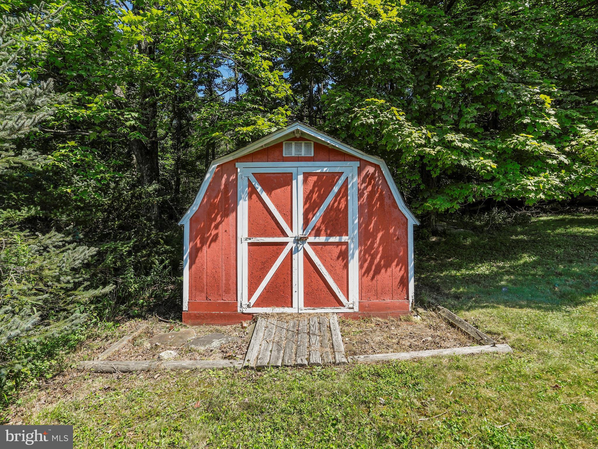 12114 Vale Summit Road Southwest Frostburg, MD 21532 - Photo 34 of 35