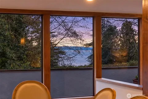 $2,950,000 | 5601 43rd Avenue West, Seattle, WA 98199