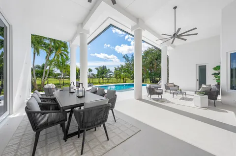 $2,950,000 | 100 Glenbrook Court, Atlantis, FL 33462