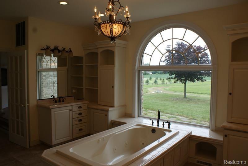5575 Lynd Road Marlette, MI 48453 - Photo 21 of 37 DSC09549.jpg