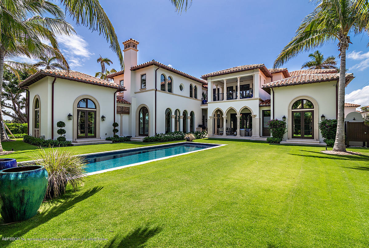 8 Golfview Road Palm Beach, FL 33480 - Photo 47 of 61 a front view of a house with swimming pool having outdoor seating