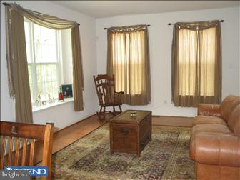 3351 Main Road Franklinville, NJ 08322 - Photo 5 of 6 Living Room