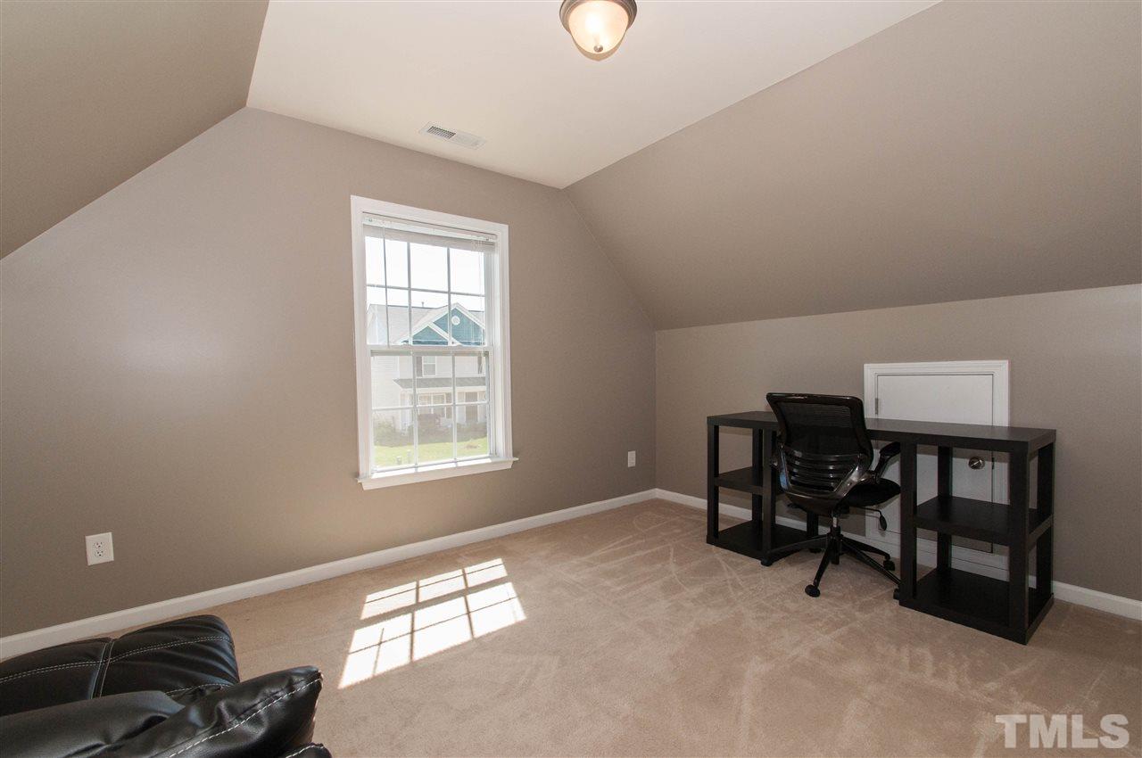 1402 Infinity Lane Raleigh, NC 27610 - Photo 16 of 24 Gallery Image 16