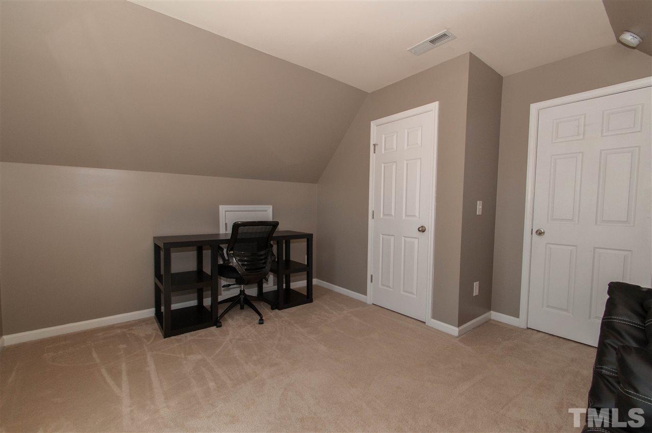 1402 Infinity Lane Raleigh, NC 27610 - Photo 17 of 24 Gallery Image 17