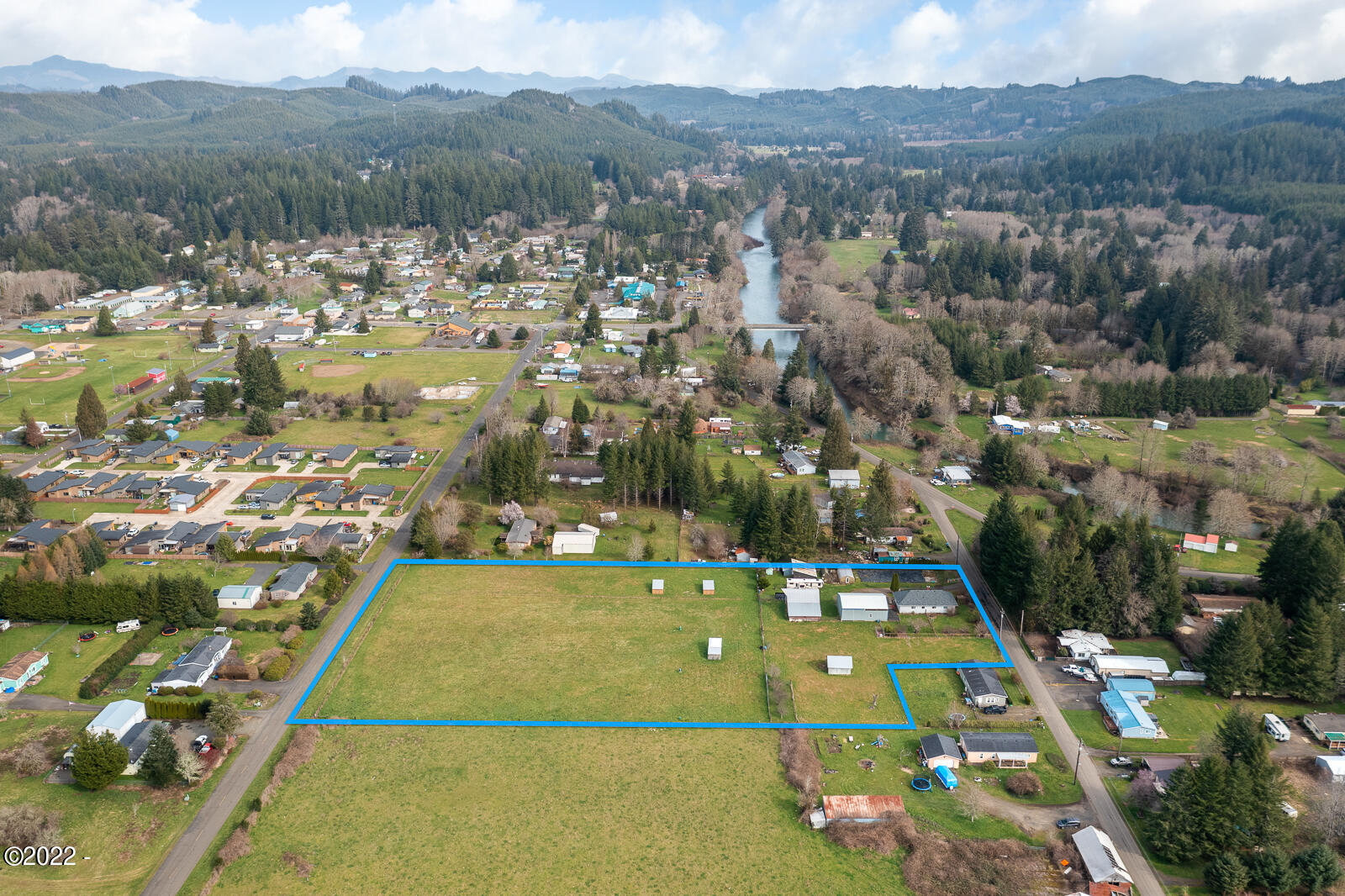 477 Southwest Ferry Avenue Siletz, OR 97380 - Photo 25 of 30 477SWFerry-AB-01