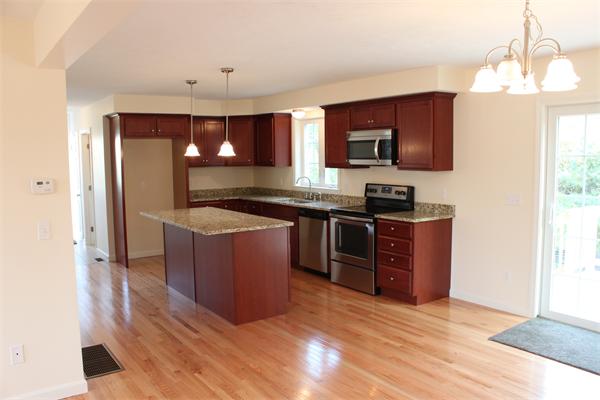 4 Beaver Path Wareham, MA 02576 - Photo 7 of 20 Gallery Image 7