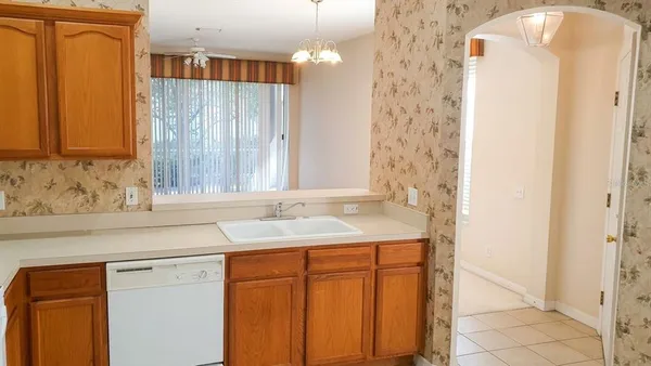 $325,000 | 7827 66th Way North, Pinellas Park, FL 33781