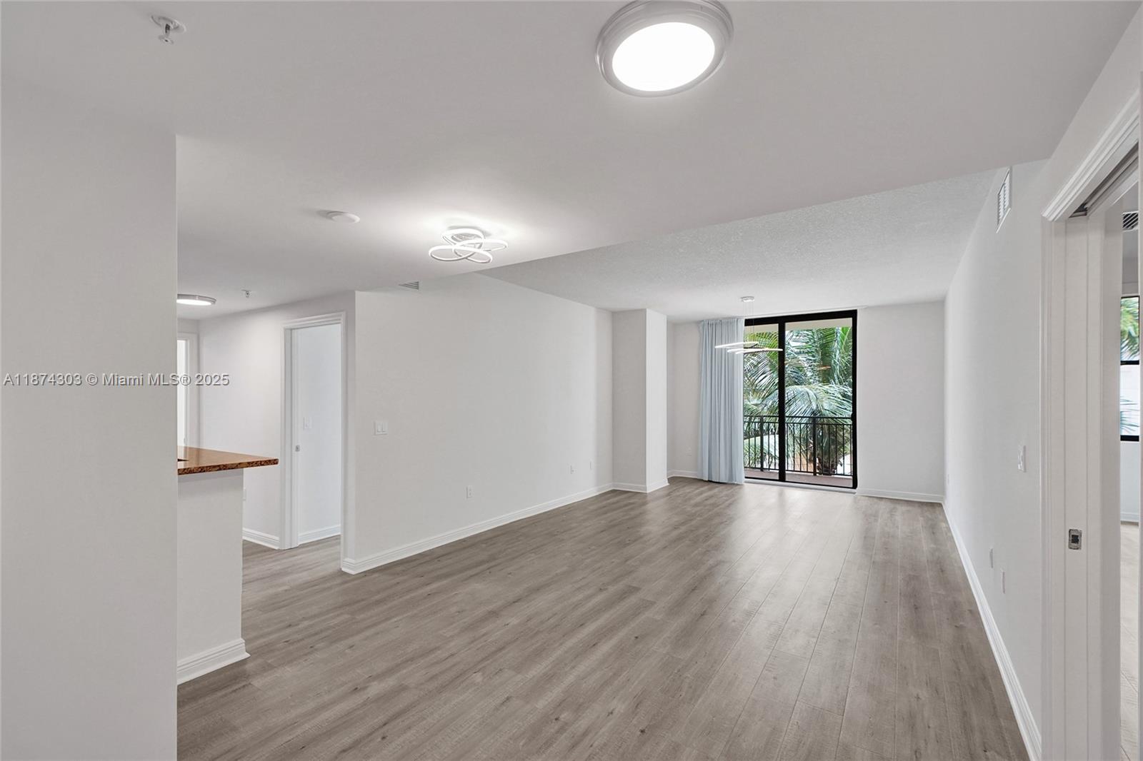 888 Douglas Road, Unit 304 Coral Gables, FL 33134 - Photo 3 of 54