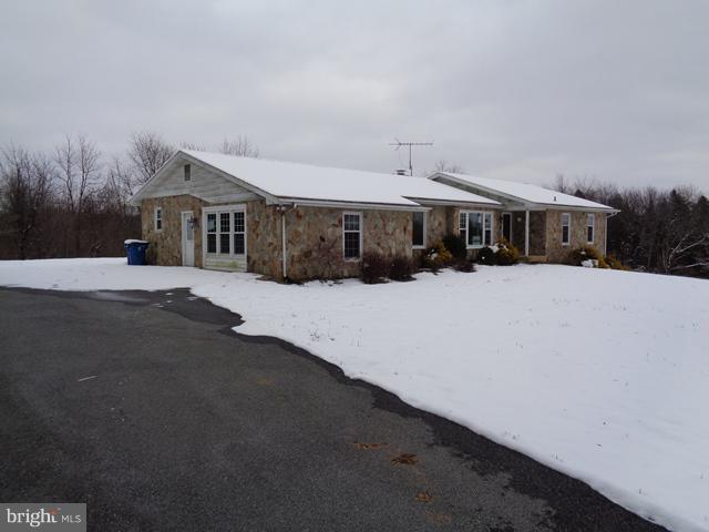 2335 Braddock Road Mount Airy, MD 21771 - Photo 3 of 24 EXTERIOR