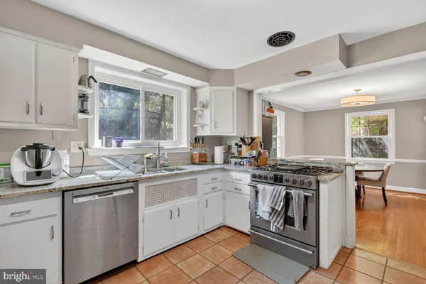 $5,500 | 7215 Rollingwood Drive, Chevy Chase, MD 20815