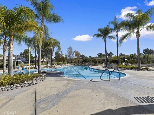 $529,900 | 40053 Corte Fortuna, Murrieta, CA 92562