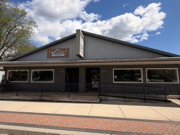 $479,000 | 375 South Broadway Street, Coal City, IL 60416