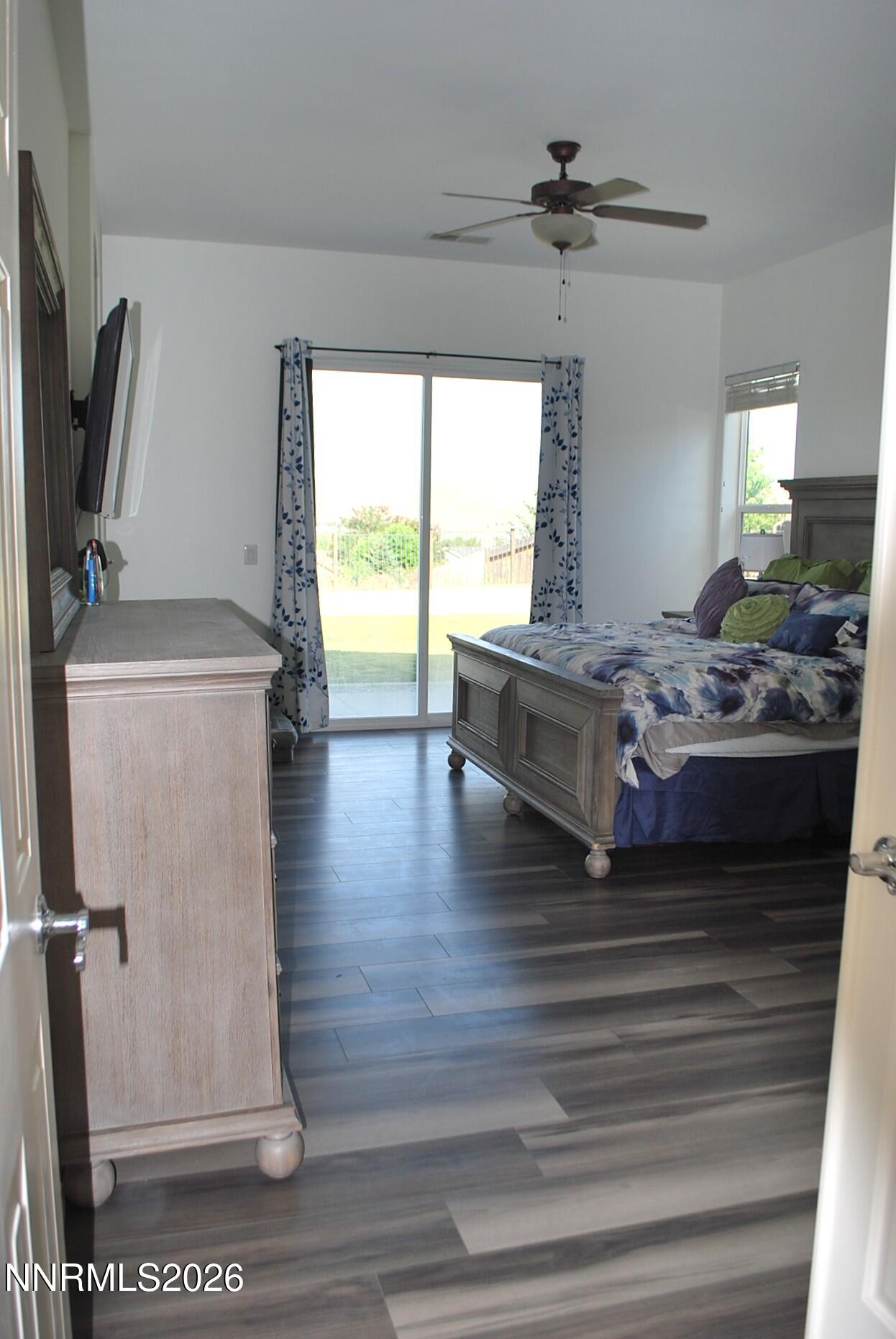 17840 Cedar Mountain Drive Reno, NV 89508 - Photo 38 of 60 Primary Bedroom