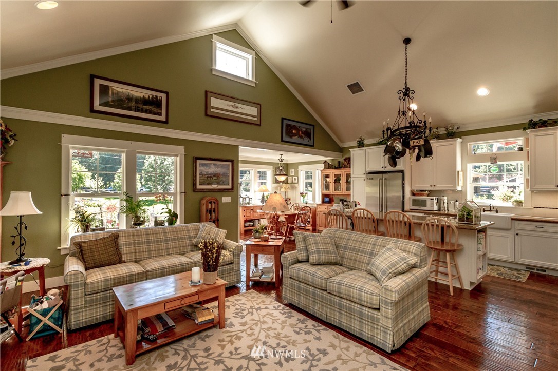 7571 Westside Road Cle Elum, WA 98922 - Photo 9 of 25 Gallery Image 9