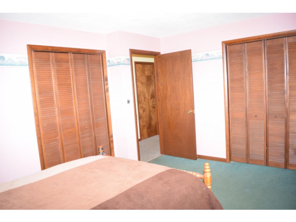 356 Windywood Road Barre Town, VT 05641 - Photo 3 of 5 Gallery Image 3