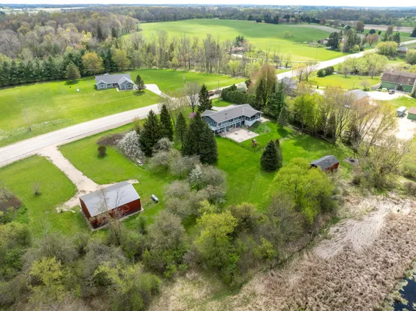 $699,000 | N1259 County Road P, Oconomowoc, WI 53066