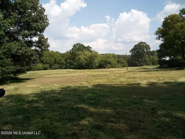 $147,000 | 1265 Vfw Road, Lake, MS 39092