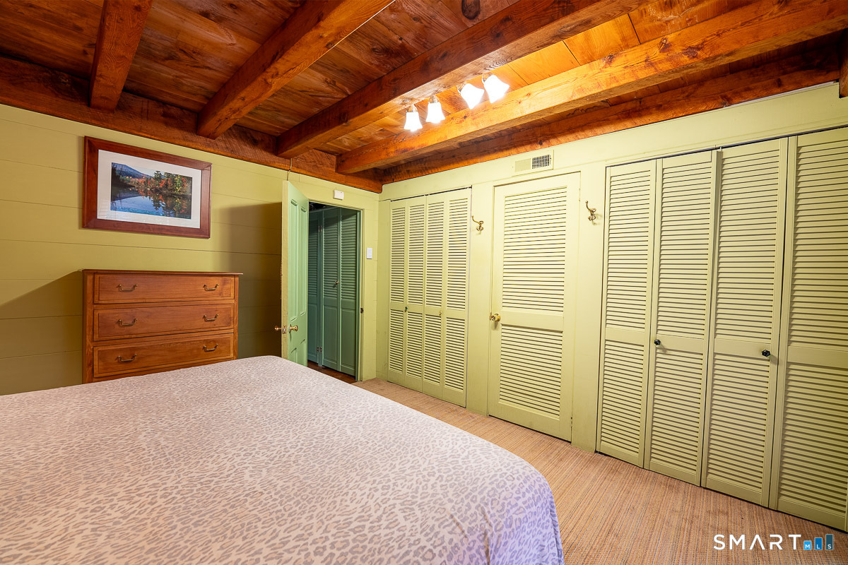 71 Mystic Road North Stonington, CT 06359 - Photo 16 of 32
