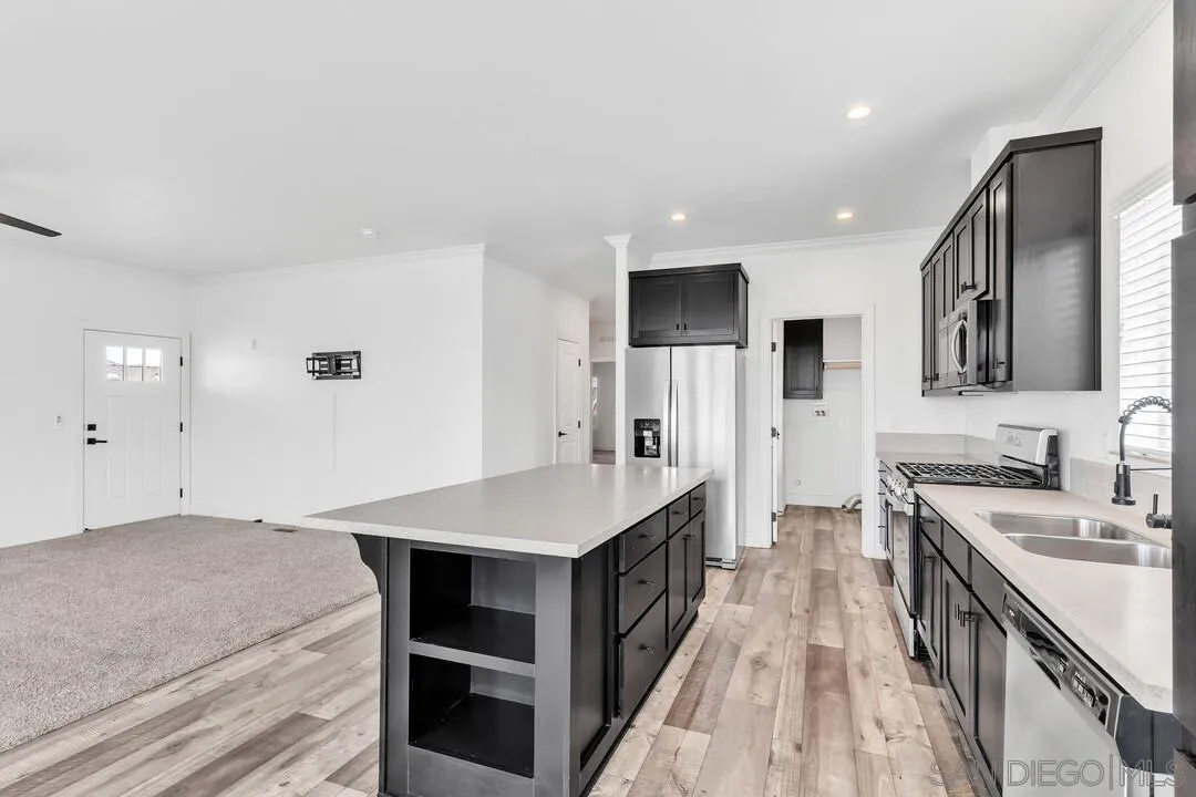 9395 Harritt Road, Unit 75 Lakeside, CA 92040 - Photo 12 of 54 Gallery Image 12