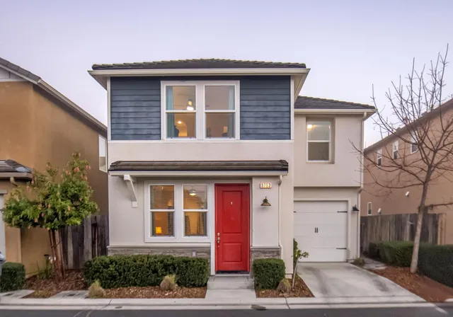 $385,000 | 3753 Artistry Way, Clovis, CA 93619