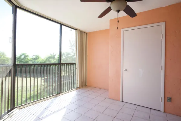 $220,000 | 3400 Foxcroft Road, Unit 310, Miramar, FL 33025