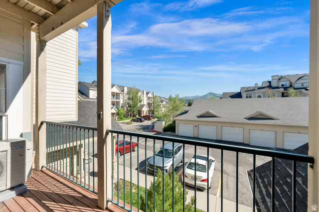 900 Bitner Road, Unit L22 Park City, UT 84098 - Photo 5 of 44