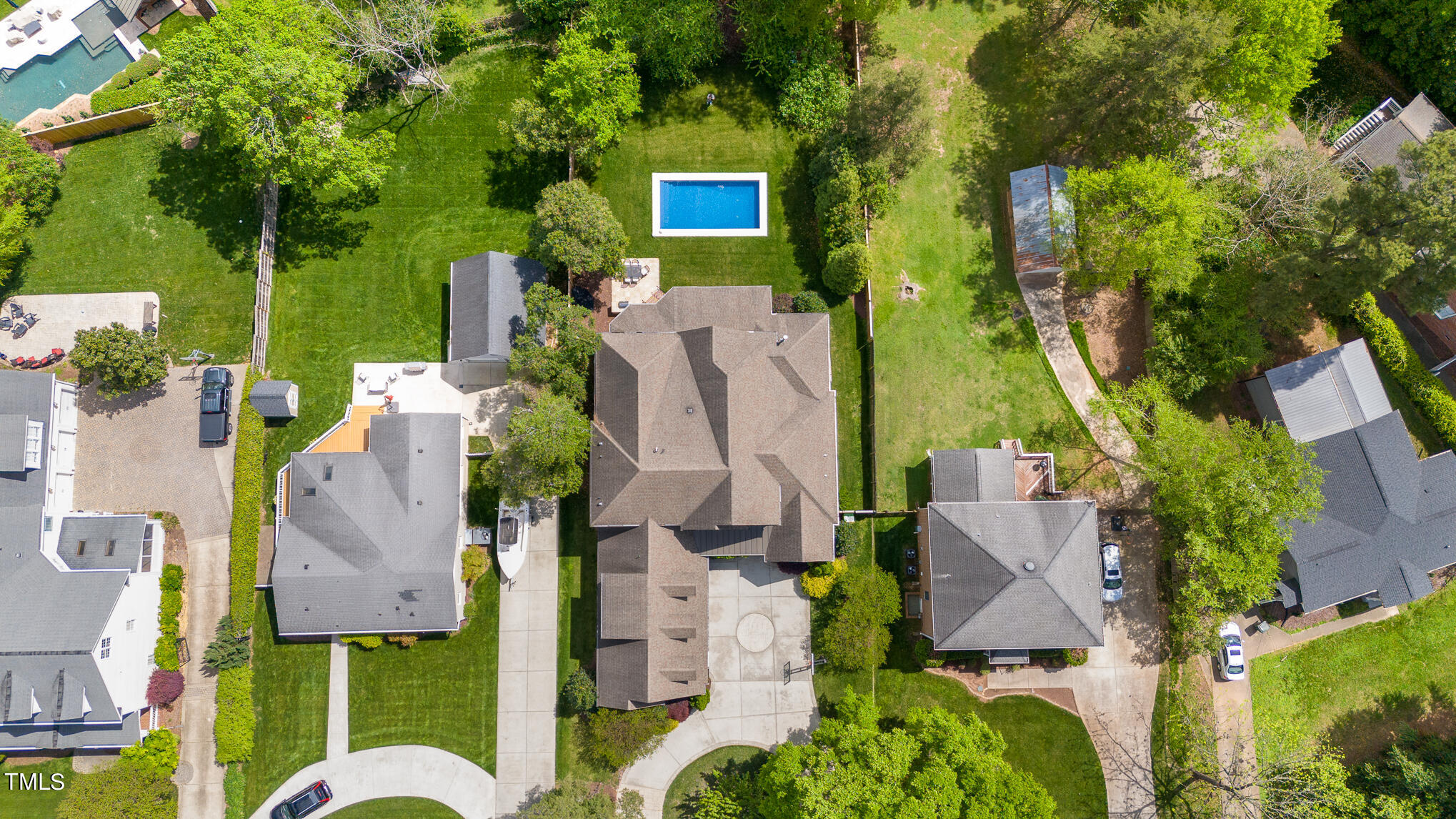 2908 Claremont Road Raleigh, NC 27608 - Photo 45 of 46 an aerial view of a house