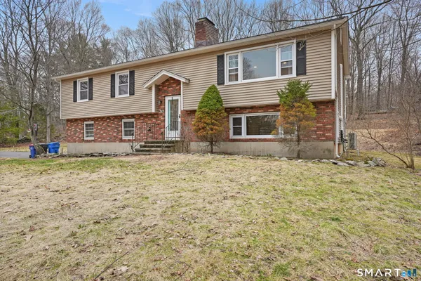 $675,000 | 312 Turkey Roost Road, Monroe, CT 06468