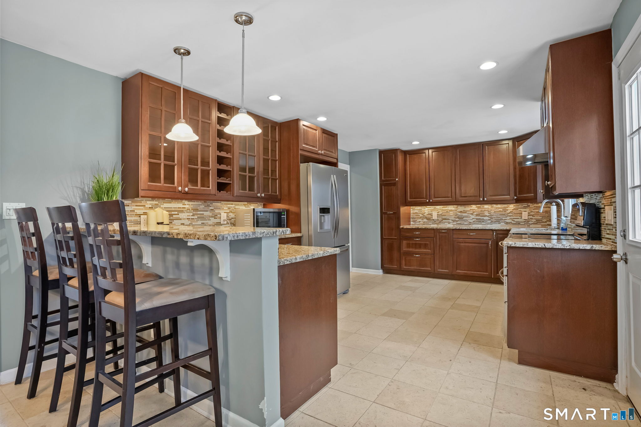 312 Turkey Roost Road Monroe, CT 06468 - Photo 9 of 39