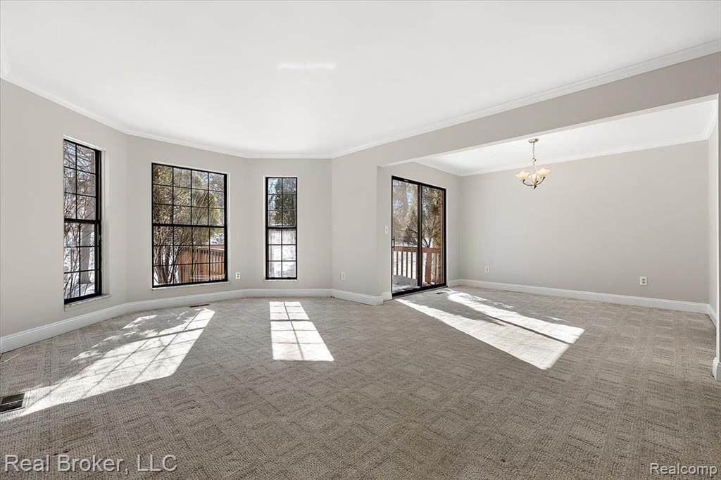 1938 Burning Bush Court Rochester Hills, MI 48309 - Photo 12 of 57
