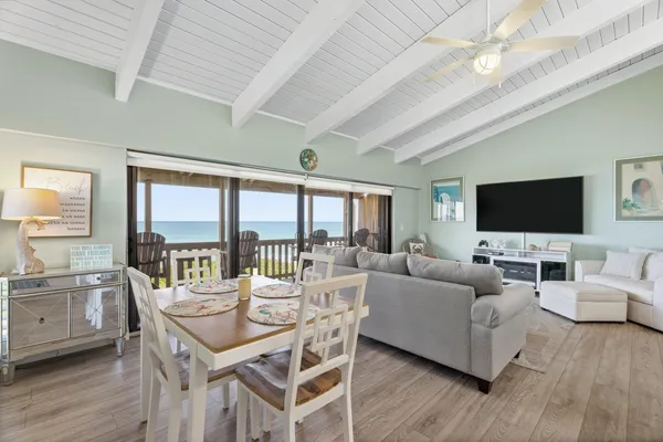 $589,000 | 2355 Northeast Ocean Boulevard, Unit 15B, Jensen Beach, FL 34957