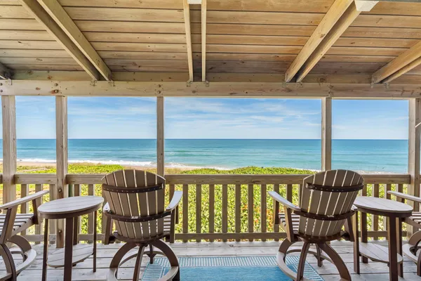 $589,000 | 2355 Northeast Ocean Boulevard, Unit 15B, Jensen Beach, FL 34957