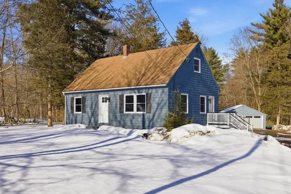 $3,750 | 29 Lovell Road, Stratham, NH 03885