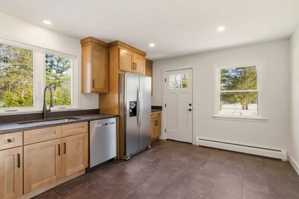 $3,750 | 29 Lovell Road, Stratham, NH 03885