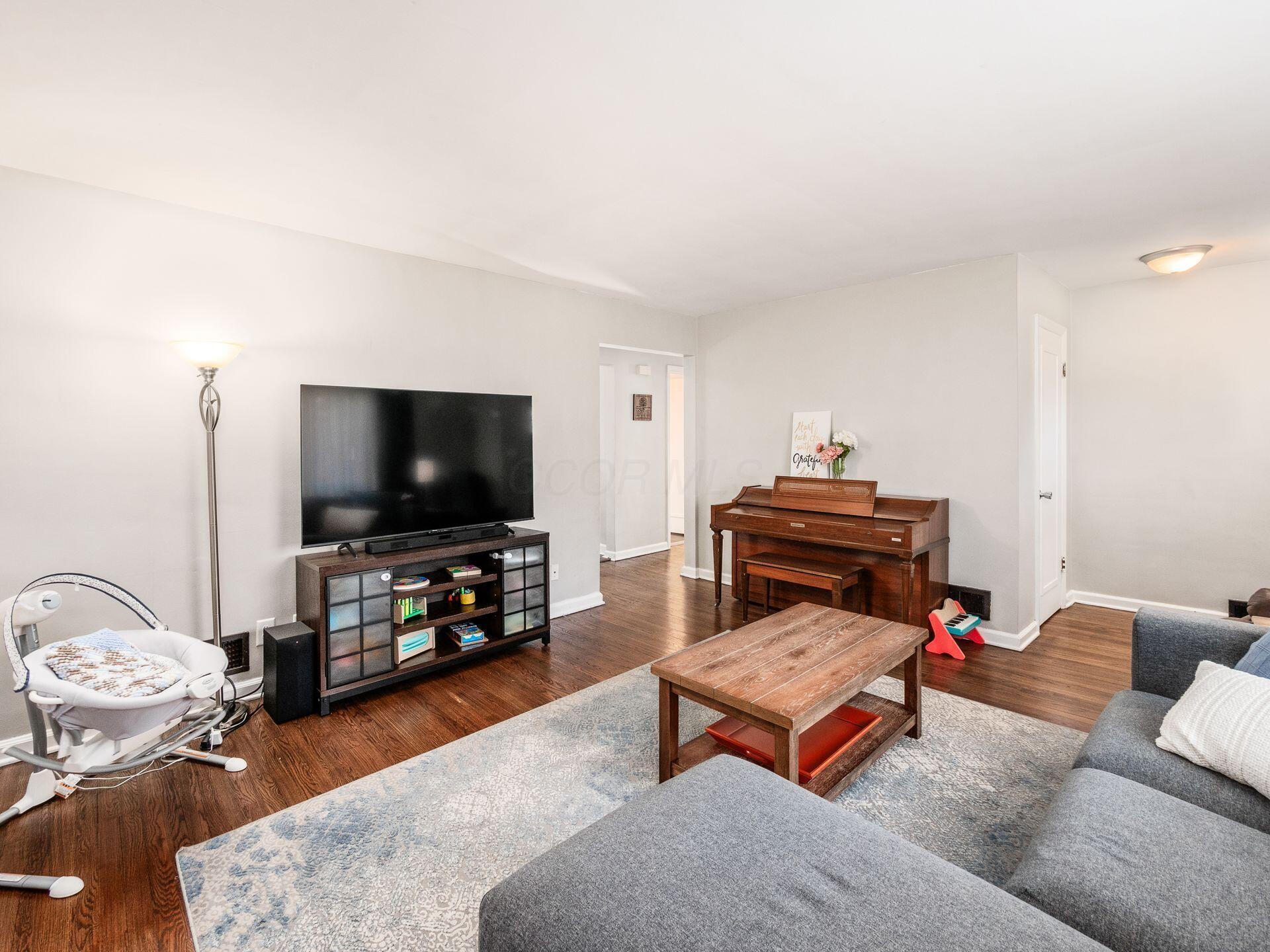 164 North Harding Road Columbus, OH 43209 - Photo 11 of 50 011_ Rd Columbus OH 43209 USA